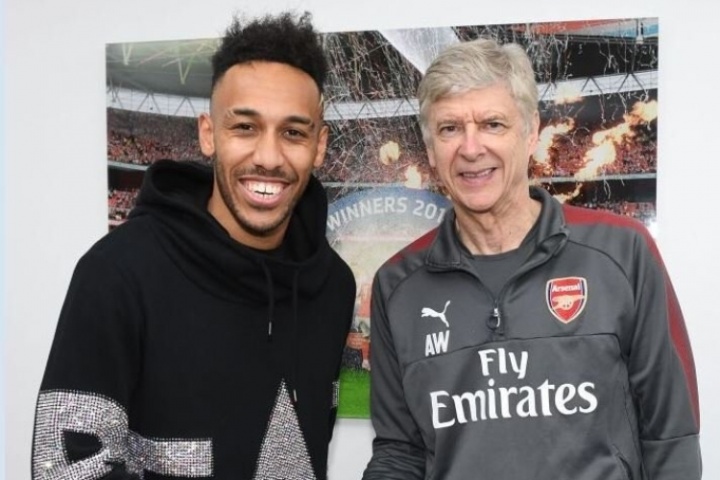 18年6375万引进！枪手上一个高产中锋：28岁奥巴梅扬，163场92球