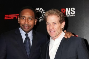 詹黑已成一种产业？盘点那些詹黑的媒体人：A-史密斯能排第几？